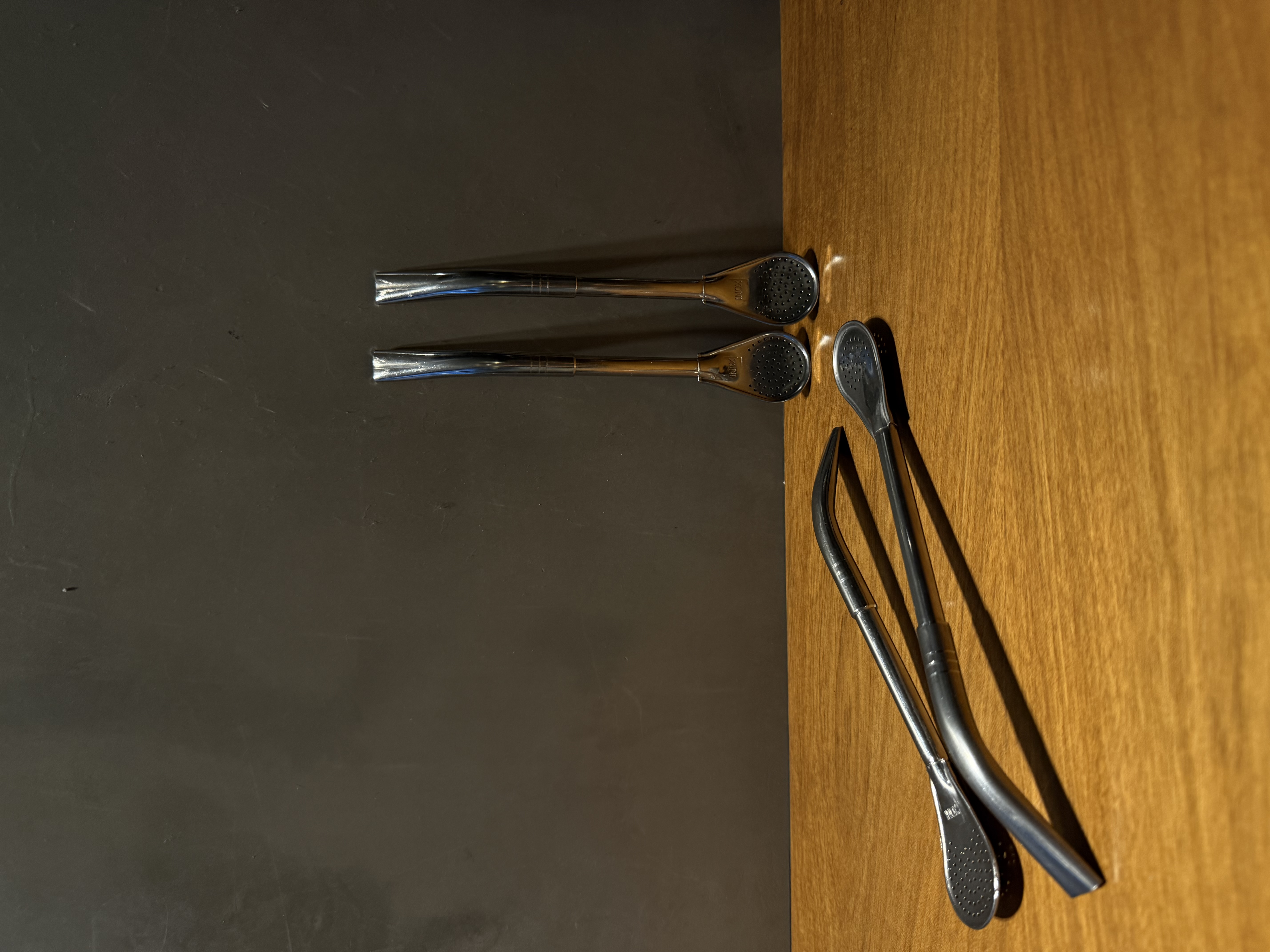 Bombilla pico de loro